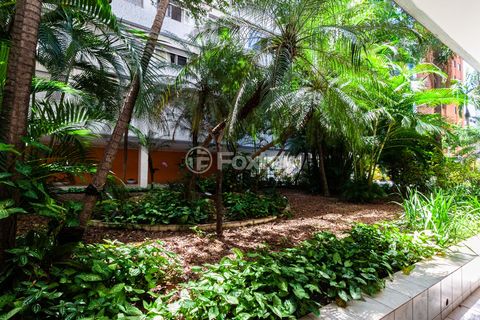 Image 5 - 920395