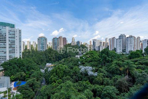 Image 13 - 920398