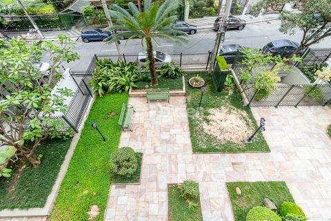 Image 3 - 920525