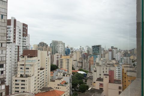 Image 14 - 920561
