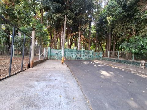 Image 5 - 920566