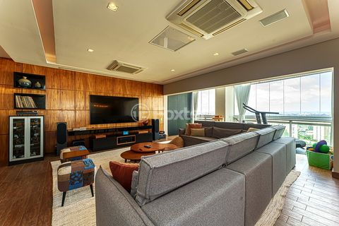 Image 10 - 920576