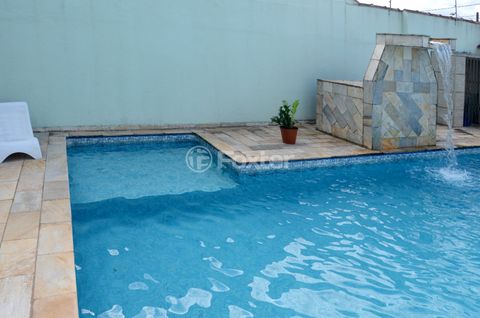 Image 5 - 920595