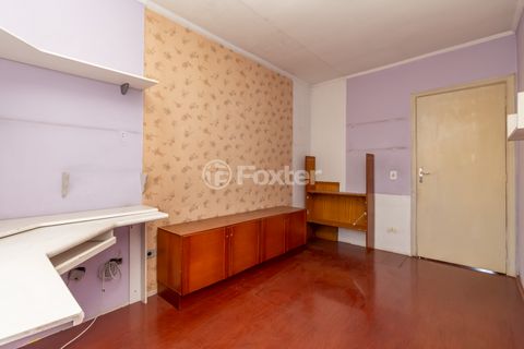 Image 7 - 920628