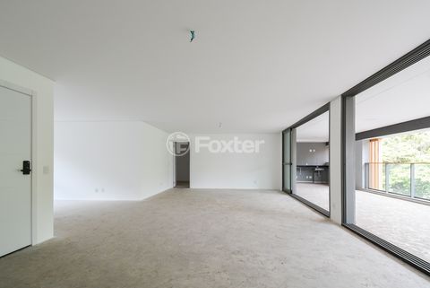 Image 4 - 920683