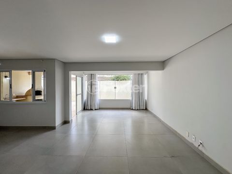 Image 3 - 920692