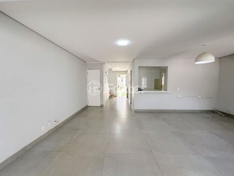 Image 7 - 920692