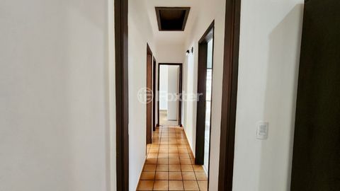 Image 8 - 920707
