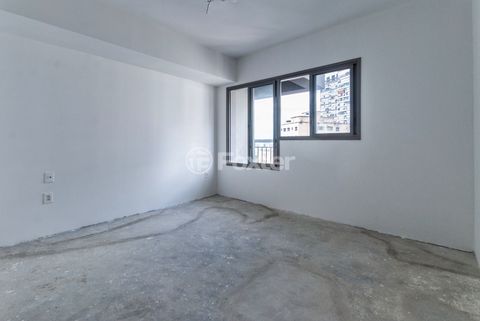 Image 15 - 920711