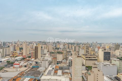 Image 11 - 920724