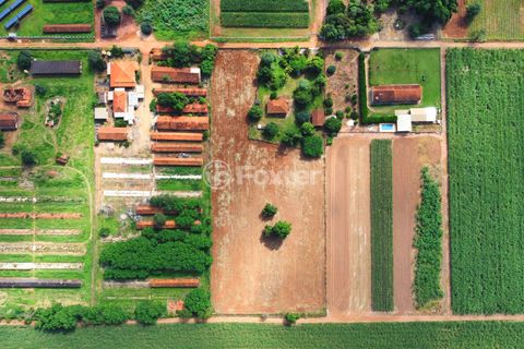 Image 2 - 920746