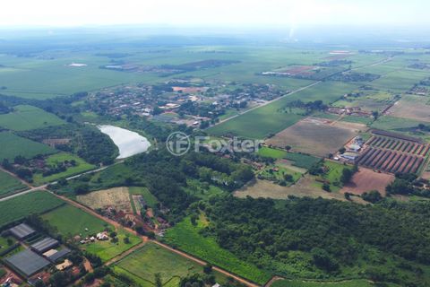 Image 1 - 920746
