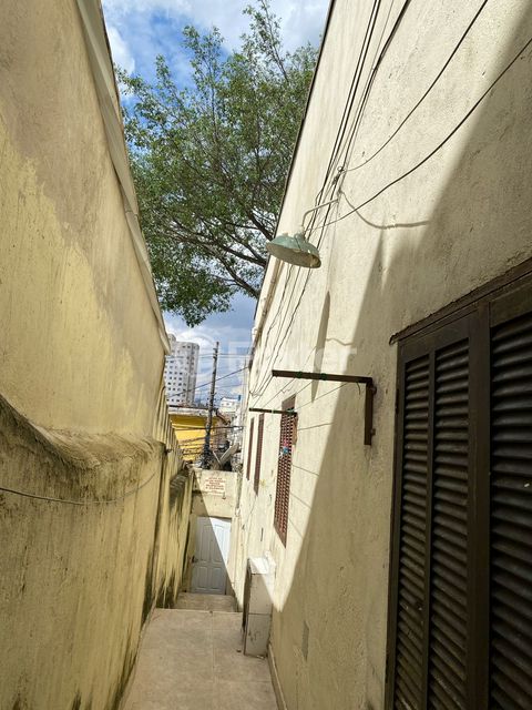 Image 0 - 920763