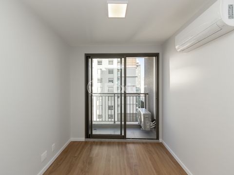 Image 3 - 920767