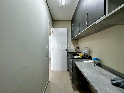 Image 11 - 920842