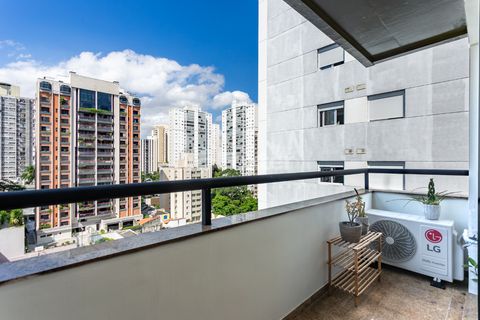 Image 9 - 920879