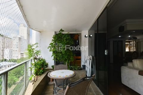Image 7 - 920883