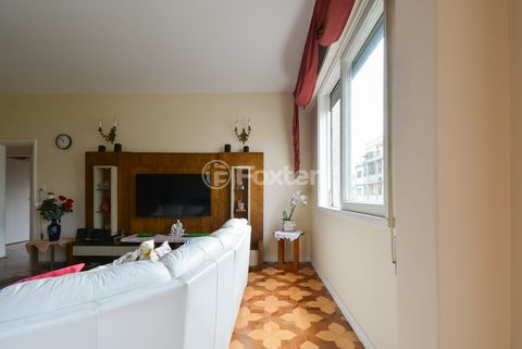 Image 6 - 920926
