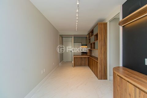Image 7 - 920966