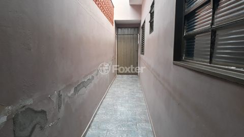 Image 8 - 920989