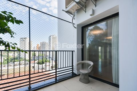 Image 8 - 921039