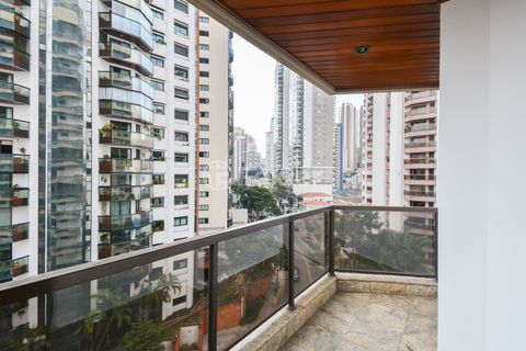 Image 6 - 921051