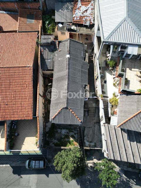 Image 6 - 921058