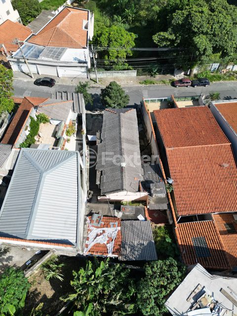 Image 13 - 921058
