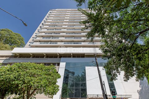 Image 19 - 921093