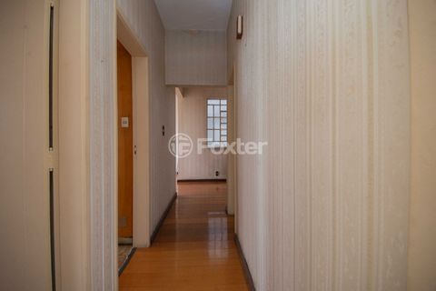 Image 18 - 921156
