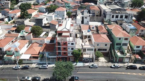 Image 8 - 921175