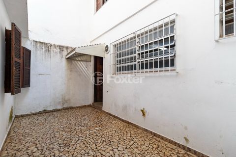 Image 8 - 921216