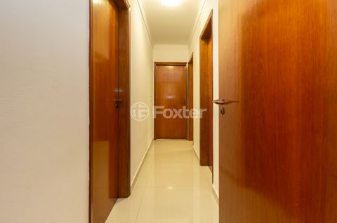 Image 7 - 921318