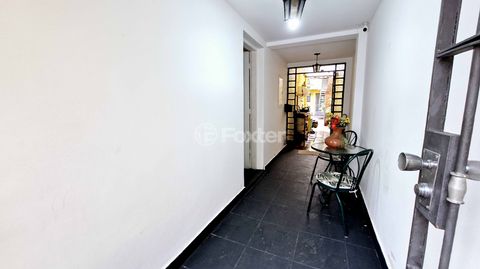 Image 8 - 921332