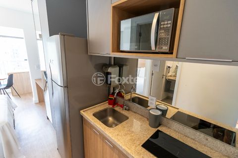 Image 7 - 921371