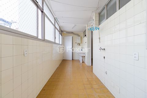 Image 11 - 921420