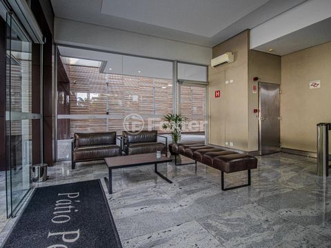 Image 6 - 921504