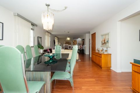Image 4 - 921505