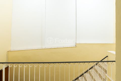 Image 9 - 921521