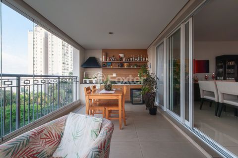 Image 3 - 921565