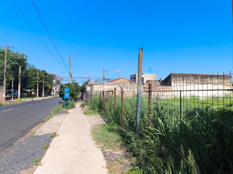 Image 8 - 921596