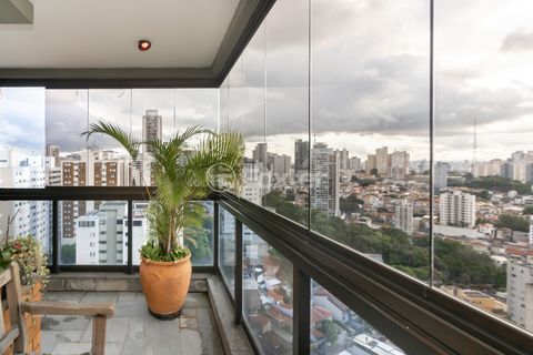 Image 6 - 921728
