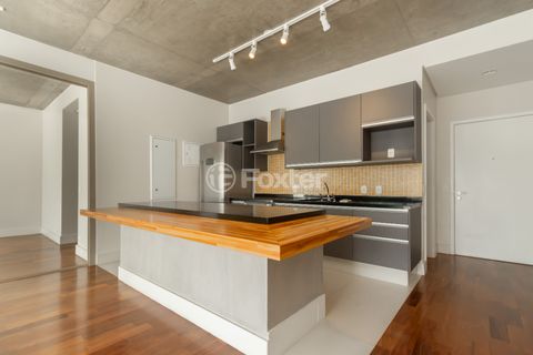 Image 3 - 921735