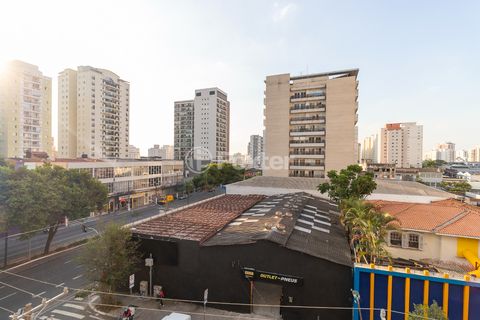 Image 11 - 921737
