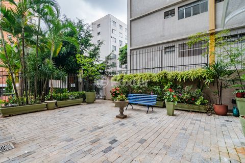 Image 6 - 921780