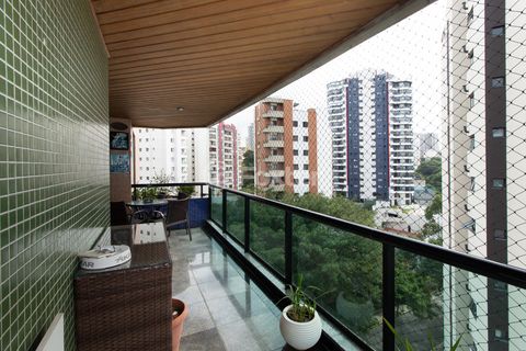 Image 9 - 921789