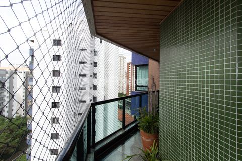 Image 10 - 921789