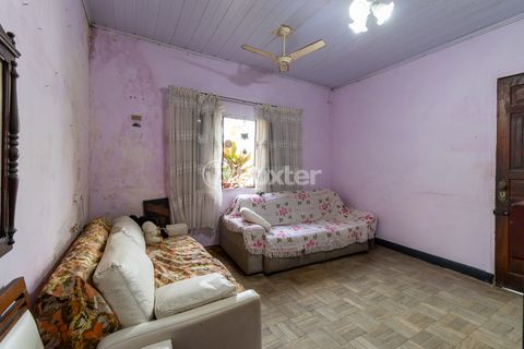 Image 1 - 921810
