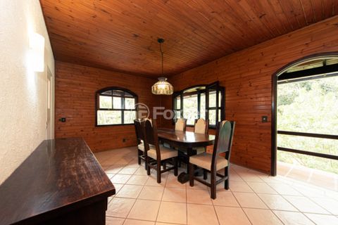 Image 1 - 921817