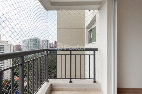 Image 3 - 921820